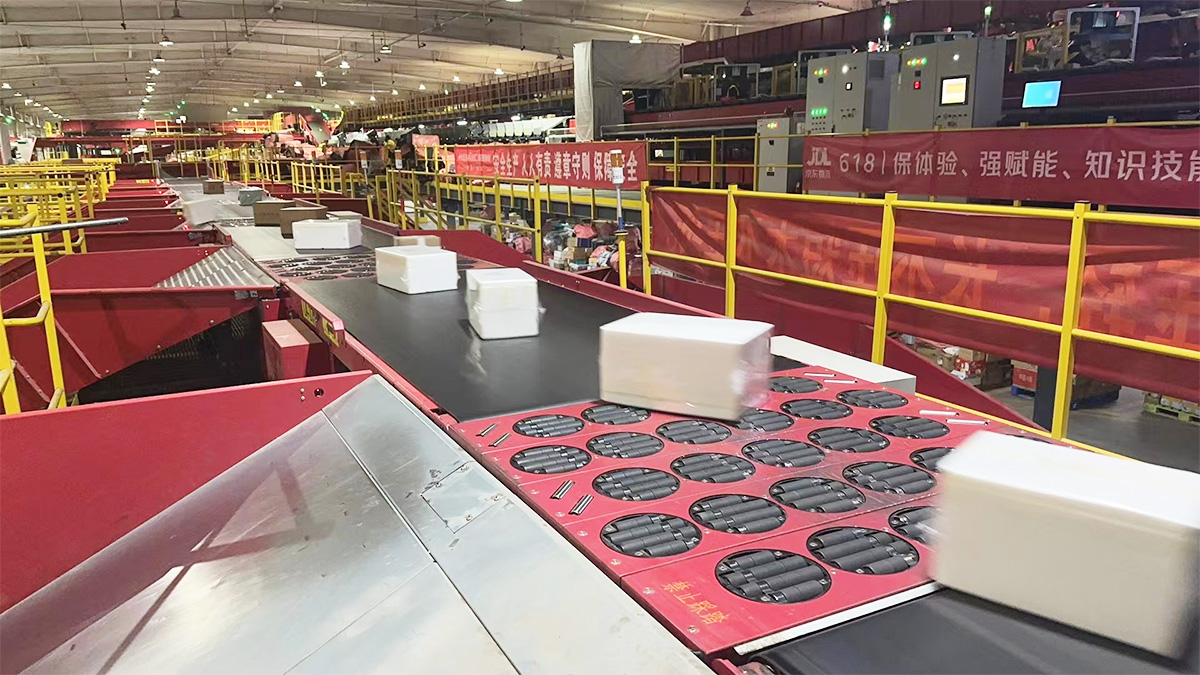 食品を安全に仕分ける 食品を安全に仕分ける